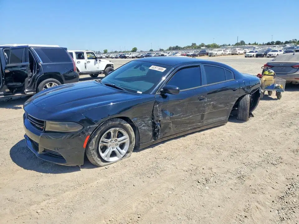 2C3CDXBG4JH167368 — 2018 Dodge Charger, Side, фото до ремонта
