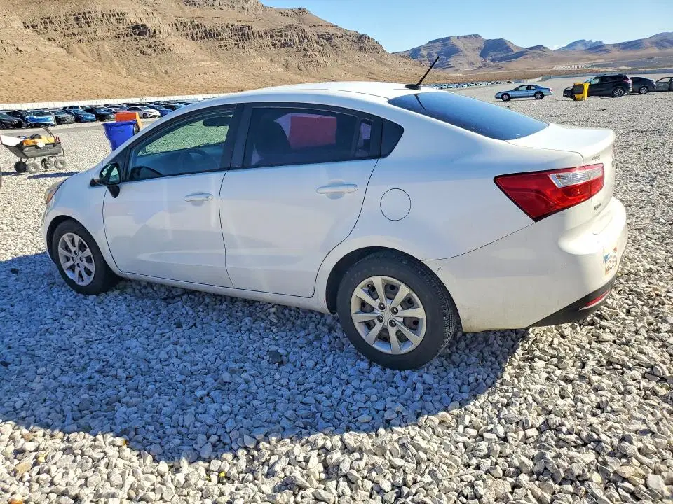 2014 KIA RIO VIN KNADM4A33E6348446 фото 2