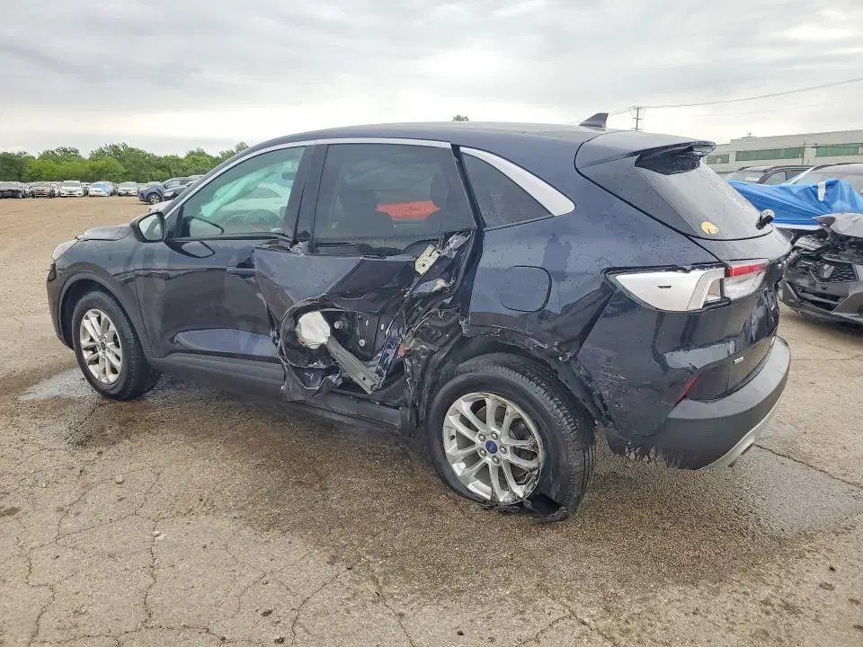 2021 FORD ESCAPE VIN 1FMCU0G6XMUA95141 фото 2