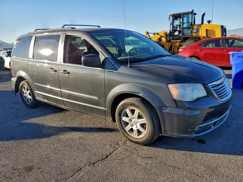 2011 CHRYSLER TOWN & COUNTRY VIN 2A4RR5DG6BR719967 фото 4