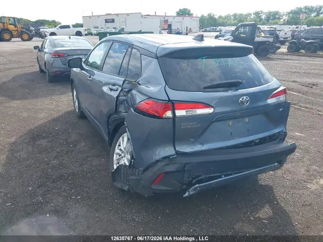 2025 Toyota Corolla Cross Le VIN 7MUCAAAG8SV139147 фото 3
