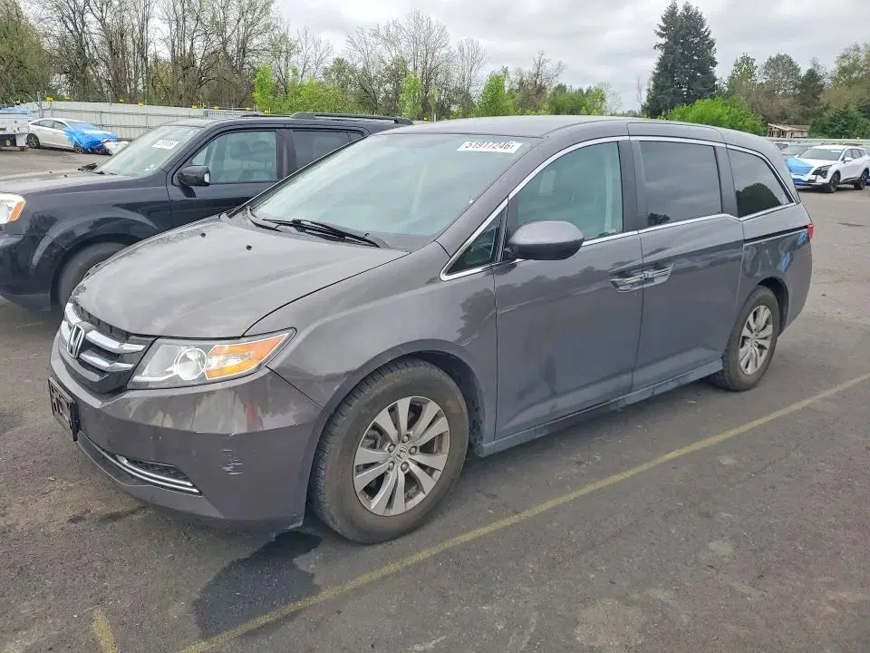 5FNRL5H49FB081836 — 2015 Honda Odyssey, Задняя часть, фото до ремонта
