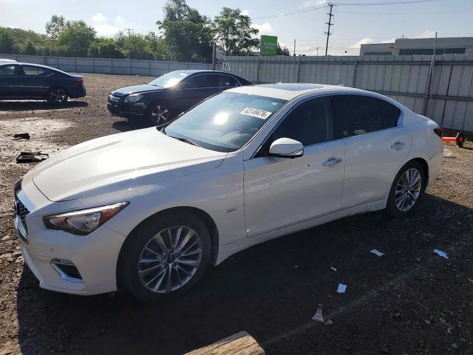JN1EV7AR4KM593793 — 2019 Infiniti Q50, Вандализм, фото до ремонта
