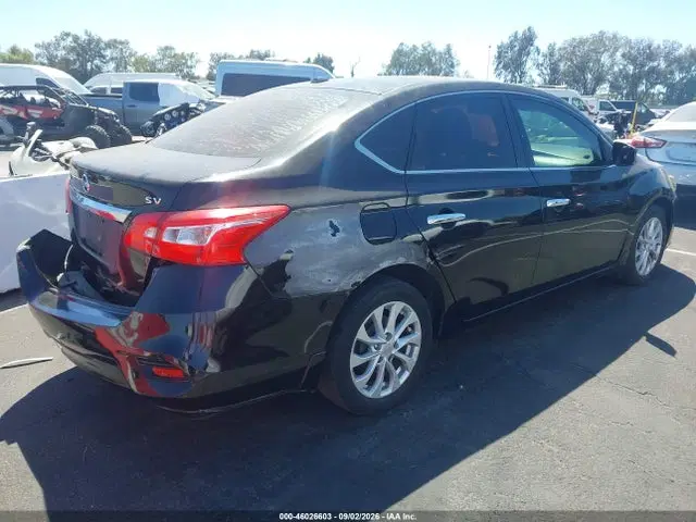 2018 Nissan SENTRA SV VIN 3N1AB7AP2JL628734 фото 4