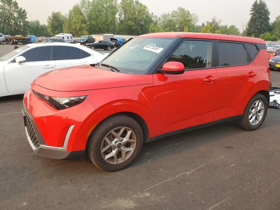 KNDJ23AU8R7235414 — 2024 Kia Soul, Задняя часть, фото до ремонта