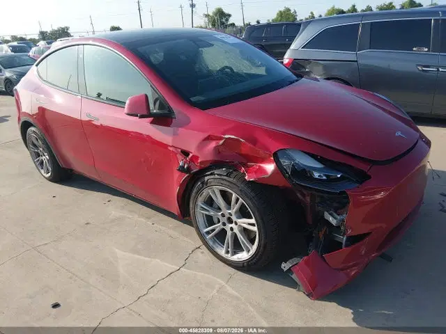 7SAYGDEE0PF706460 — 2023 Tesla Model Y, Front End, фото до ремонта
