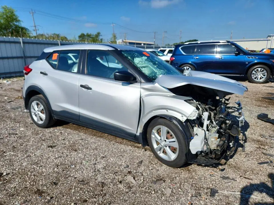 2020 NISSAN KICKS VIN 3N1CP5BV5LL556099 фото 4