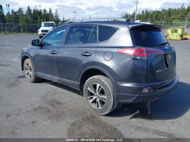 2018 Toyota RAV4 LE VIN 2T3BFREV3JW830713 фото 3