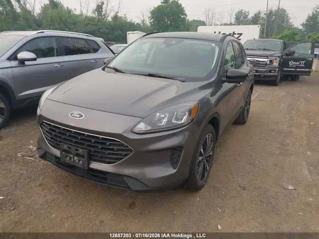 2022 Ford ESCAPE SE VIN 1FMCU9G65NUB75551 фото 2