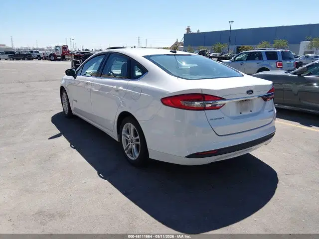 2018 Ford Fusion Hybrid S VIN 3FA6P0UU1JR271546 фото 3