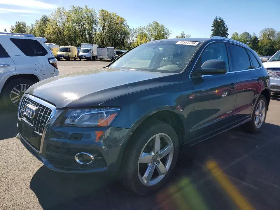 WA1DKAFP2BA063534 — 2011 Audi Q5, Передняя часть, фото до ремонта