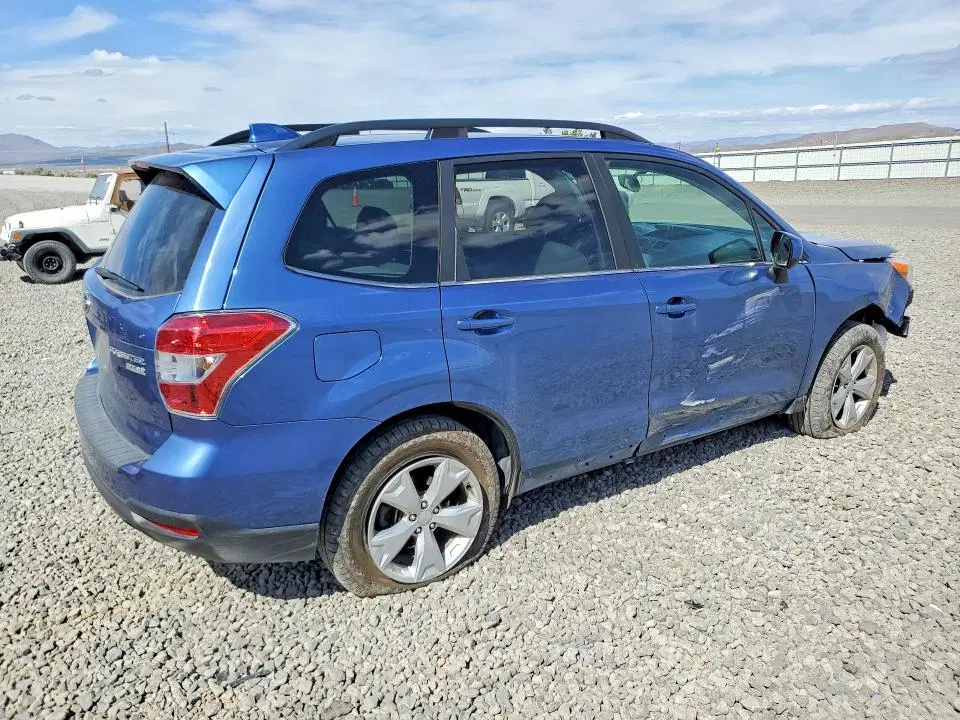2016 Subaru Forester VIN JF2SJAHC6GH470282 фото 3