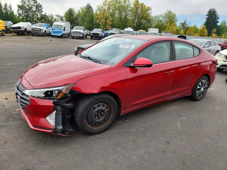 KMHD84LF8KU737097 — 2019 Hyundai Elantra, Передняя часть, фото до ремонта