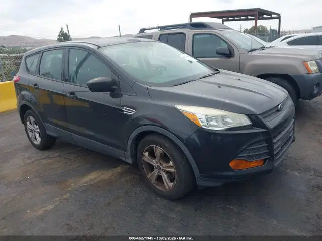 1FMCU0F75FUA36365 — 2015 Ford Escape S, Естественный износ (Normal Wear & Tear), фото до ремонта