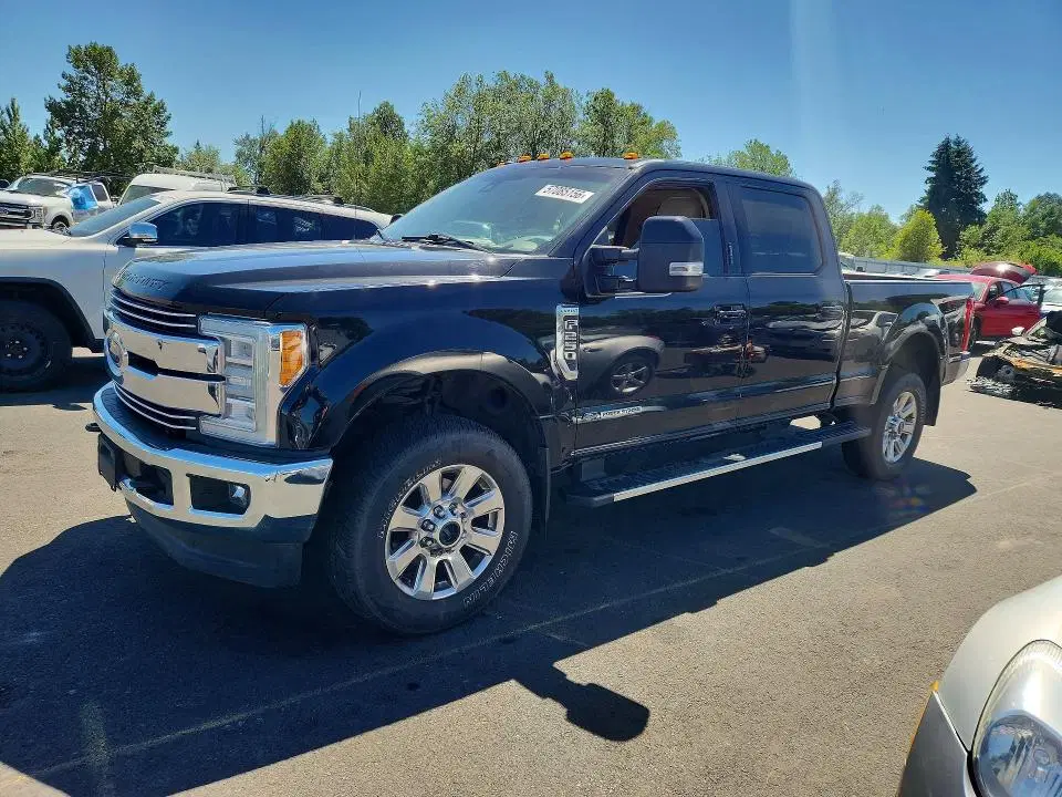1FT7W2BT9HED47826 — 2017 Ford F250, Механические повреждения, фото до ремонта