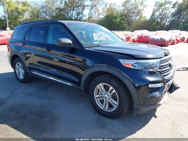 1FMSK7DH3NGC28872 — 2022 Ford Explorer XLT, Передняя часть (Front End), фото до ремонта