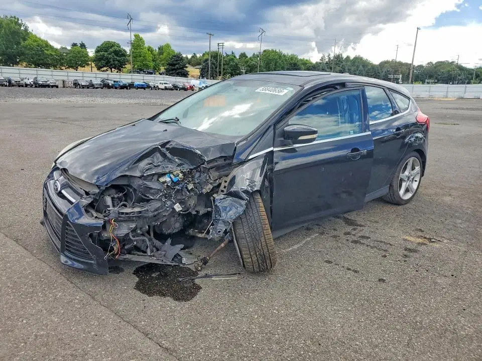 1FADP3N21DL184917 — 2013 Ford Focus, Передняя часть (Front End), фото до ремонта