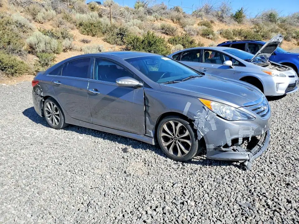 2014 Hyundai Sonata VIN 5NPEC4AC0EH811823 фото 4