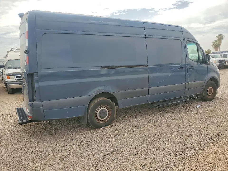 2019 Mercedes-Benz Sprinter VIN WD4PF1CD4KP117646 фото 3