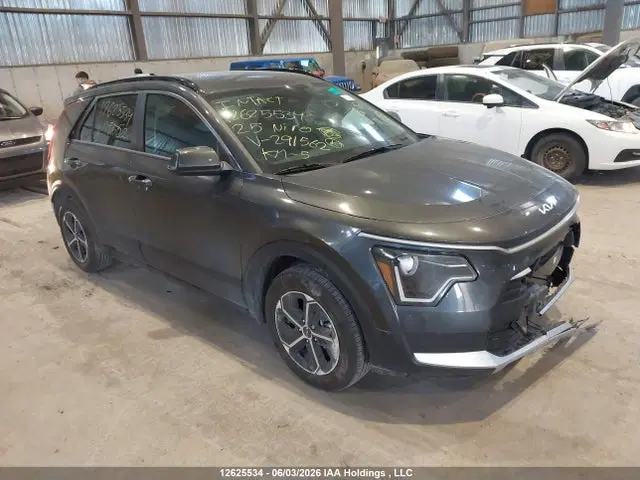 KNDCR3LE1S5291562 — 2025 Kia Niro, Left Rear, фото до ремонта