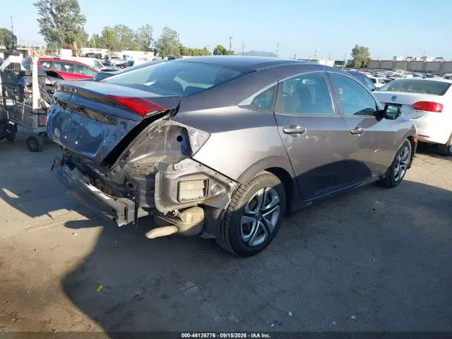 2018 Honda Civic Lx VIN 2HGFC2F52JH501311 фото 4