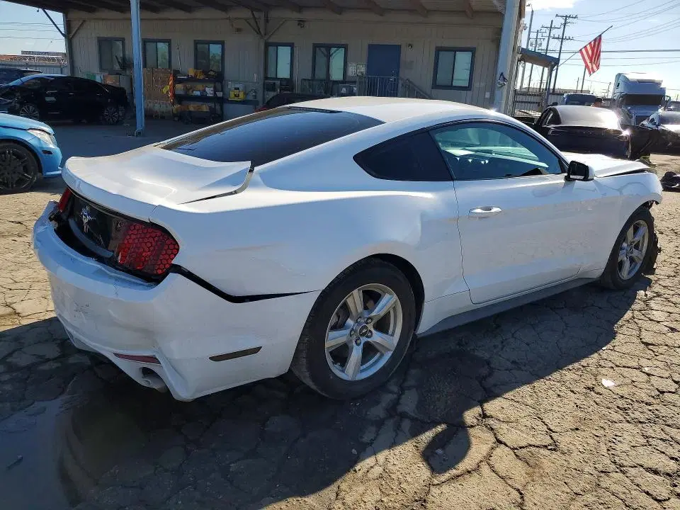 2016 Ford Mustang VIN 1FA6P8AM8G5284356 фото 3