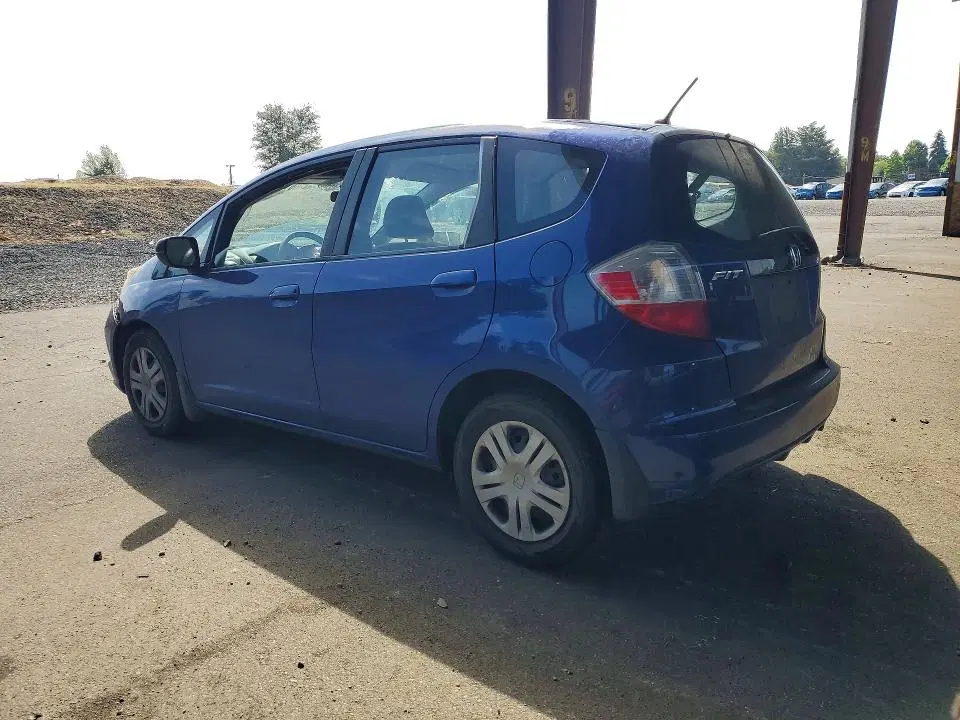 2010 HONDA FIT VIN JHMGE8H2XAS013363 фото 2
