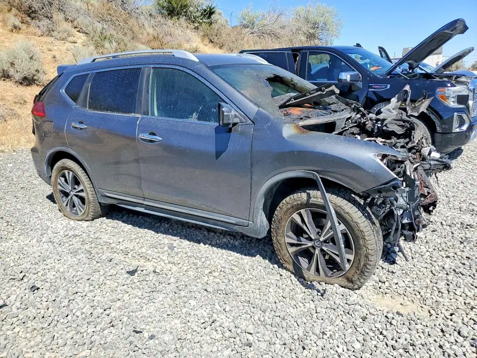 2018 Nissan Rogue VIN JN8AT2MV9JW318764 фото 4