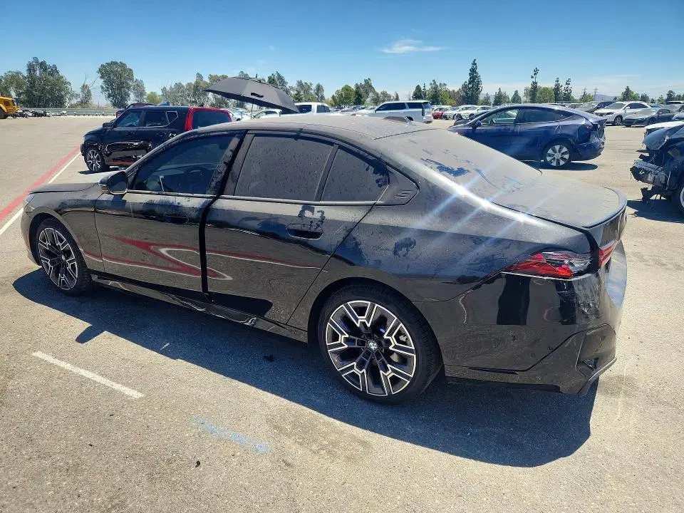 2026 BMW 530 VIN WBA43FJ04TCW12387 фото 2