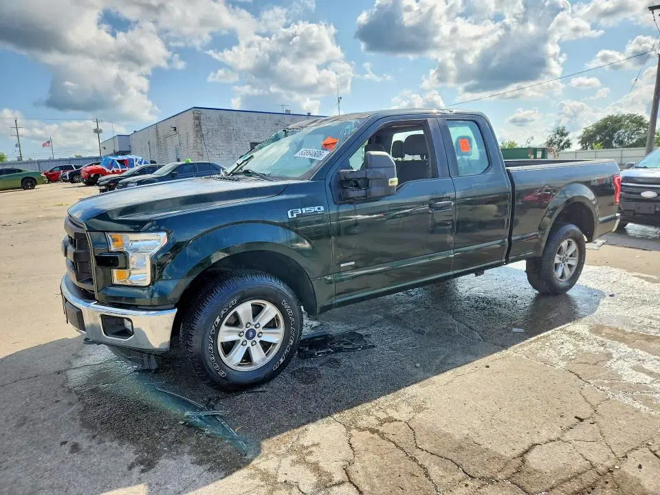 1FTFX1EGXGFA44502 — 2016 Ford F150, Крыша (Top/Roof), фото до ремонта