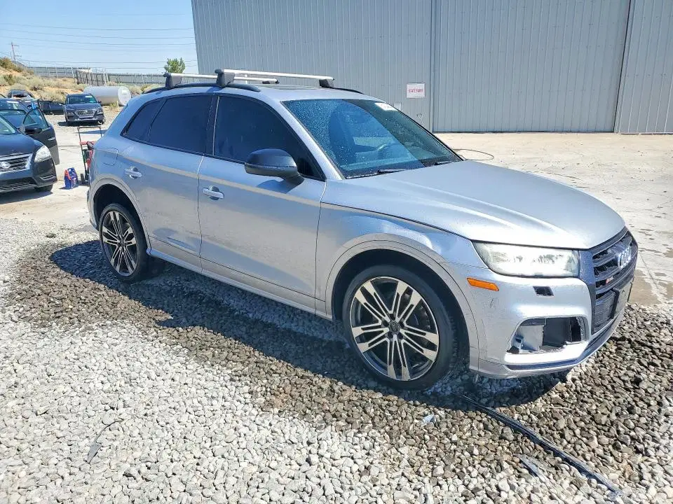 2020 Audi SQ5 VIN WA1B4AFY7L2009247 фото 4