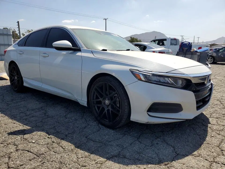 2019 Honda Accord VIN 1HGCV1F12KA001900 фото 4