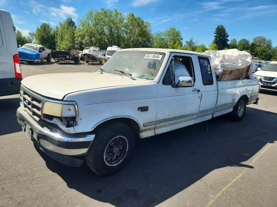 1FTEX15N7SKB44826 — 1995 Ford F150, Вандализм (Vandalism), фото до ремонта
