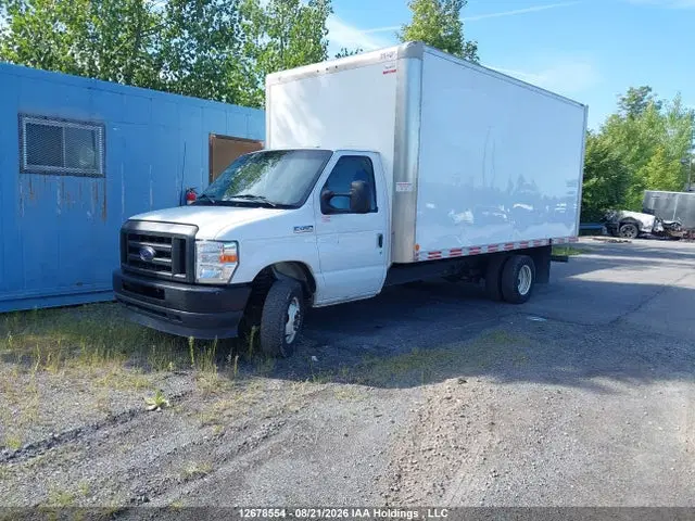 2024 Ford Econoline E450 Super Duty Cutaway Van VIN 1FDXE4FN8RDD19190 фото 2