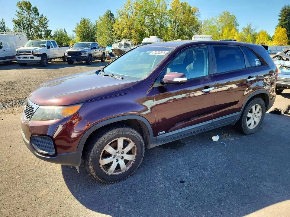 2013 KIA SORENTO VIN 5XYKTDA65DG339590 фото 3