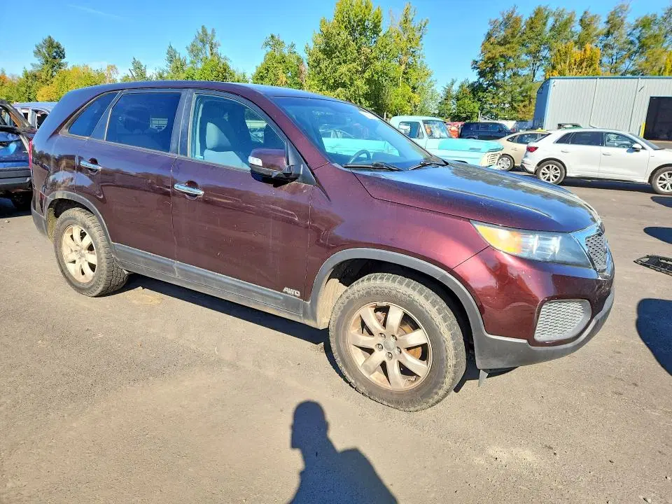 2013 KIA SORENTO VIN 5XYKTDA65DG339590 фото 4