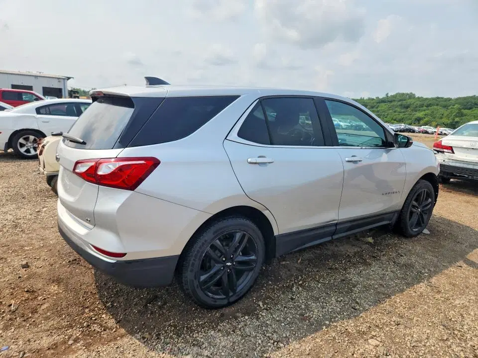 2020 CHEVROLET EQUINOX VIN 2GNAXKEV1L6239558 фото 3