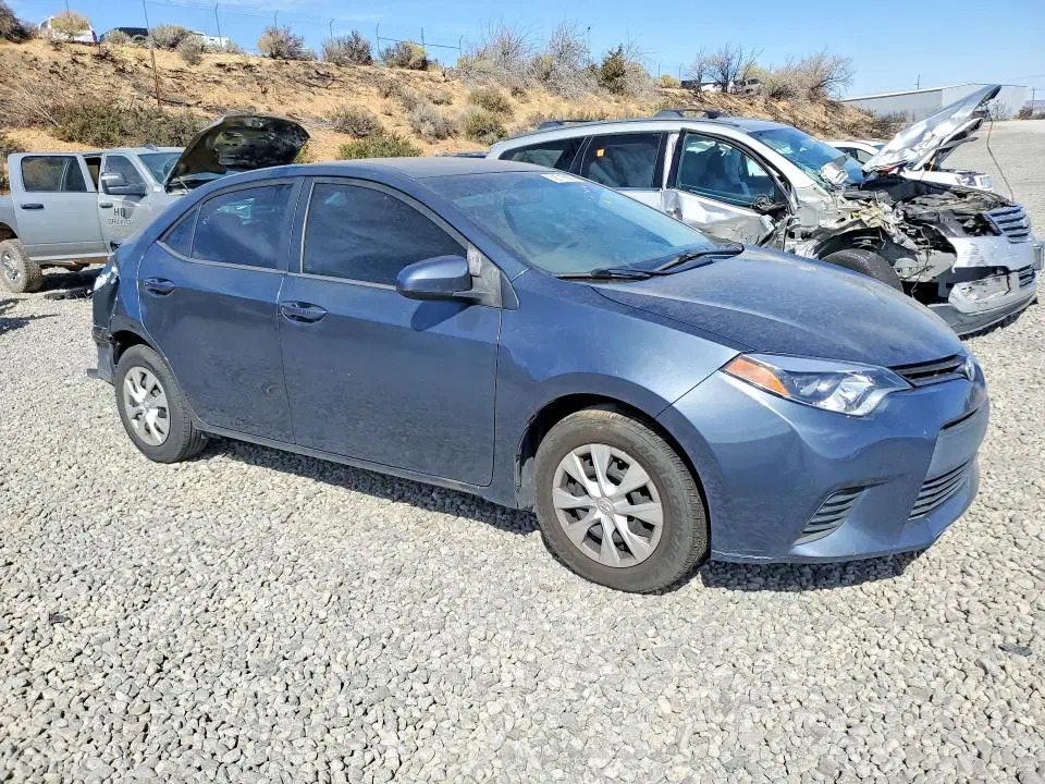 2015 Toyota Corolla VIN 5YFBURHE2FP310456 фото 4