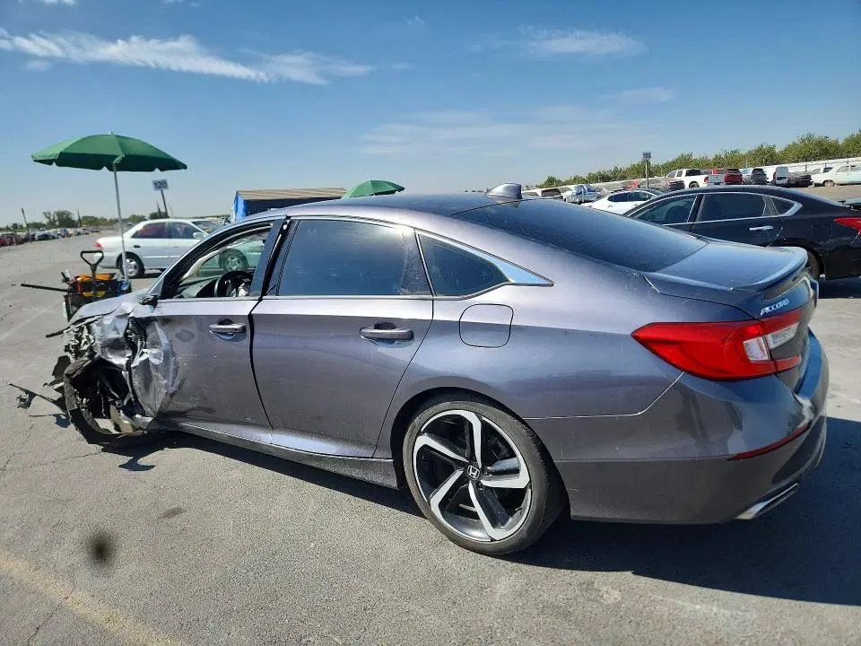 2019 Honda Accord VIN 1HGCV1F31KA162840 фото 2