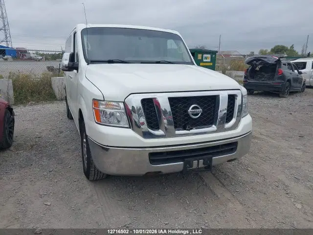 5BZBF0AA4HN853417 — 2017 Nissan Nv Passenger NV3500 Hd SV V6, Подтопление (Water), фото до ремонта