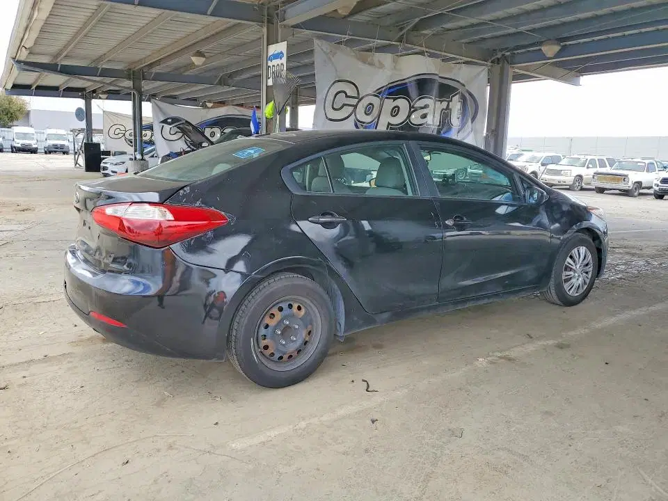 2016 KIA Forte VIN KNAFK4A62G5612144 фото 3