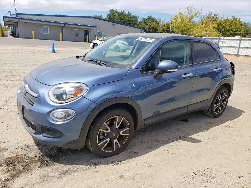 ZFBCFXAB4HP627293 — 2017 Fiat 500X, Задняя часть, фото до ремонта