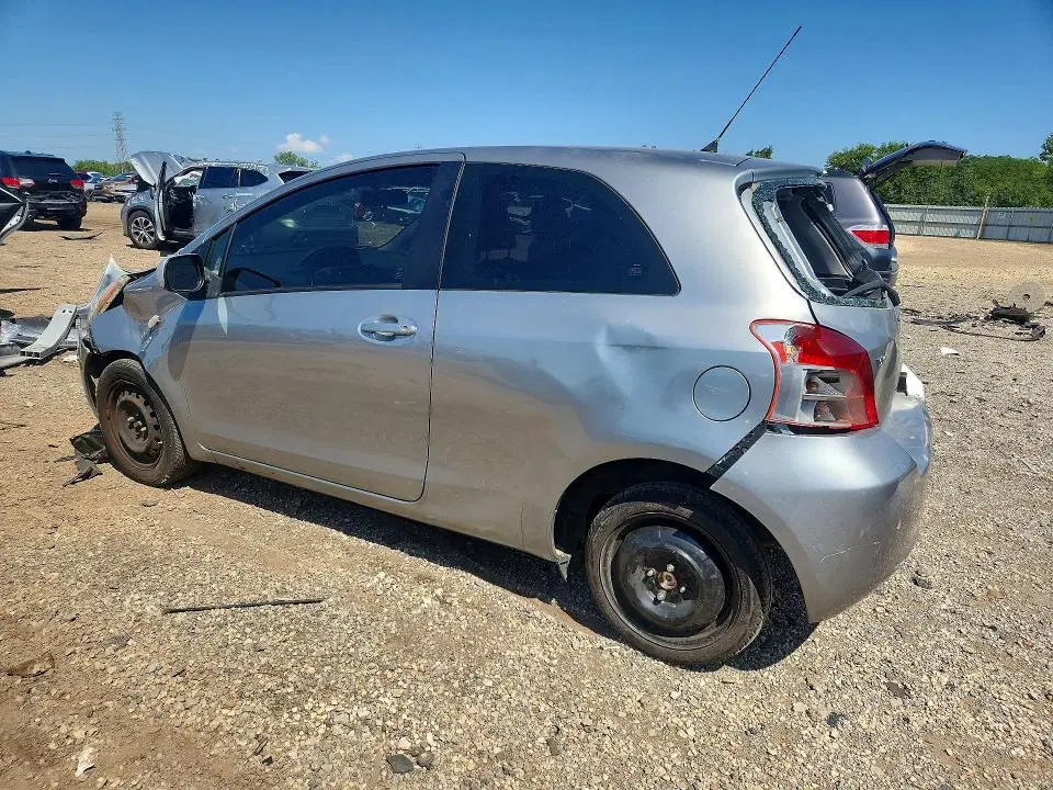 2008 TOYOTA YARIS VIN JTDJT923985185090 фото 2