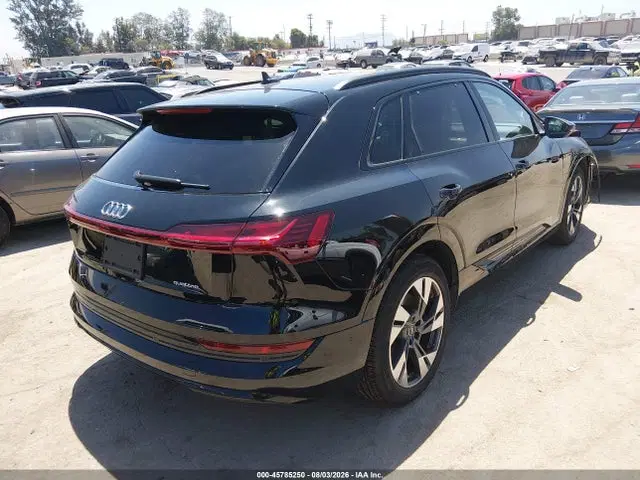 2022 Audi E-tron Premium Quattro VIN WA1AABGE9NB023720 фото 4
