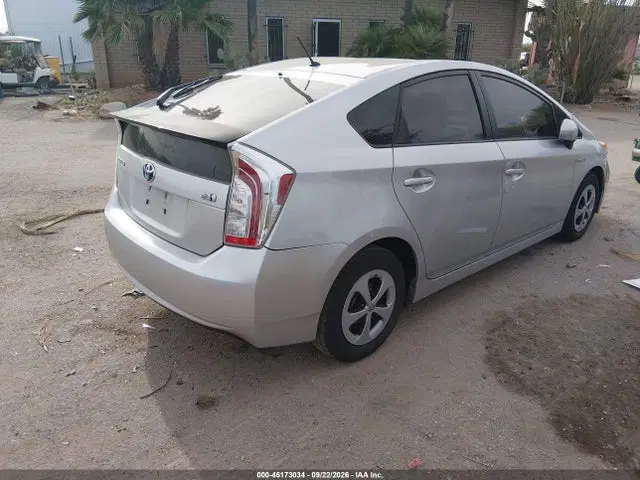 2014 Toyota Prius Two VIN JTDKN3DU0E0358019 фото 4