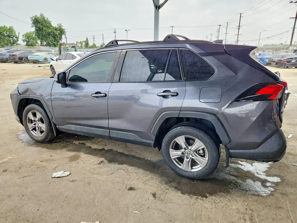 2023 Toyota RAV4 VIN JTMW1RFV5PD103772 фото 2