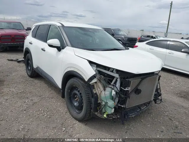 JN8BT3AB1RW442320 — 2024 Nissan Rogue S, Передняя часть (Front), фото до ремонта