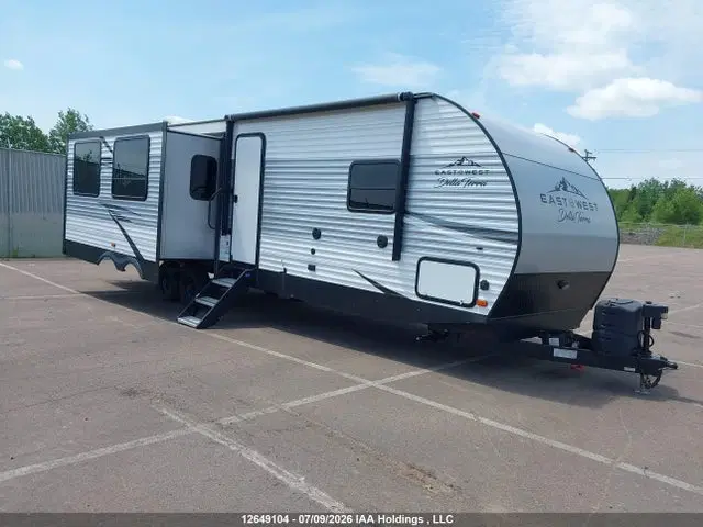 5ZT2DEUB2M9005710 — 2021 Forest River ALT2210MBH, Подтопление (Water), фото до ремонта