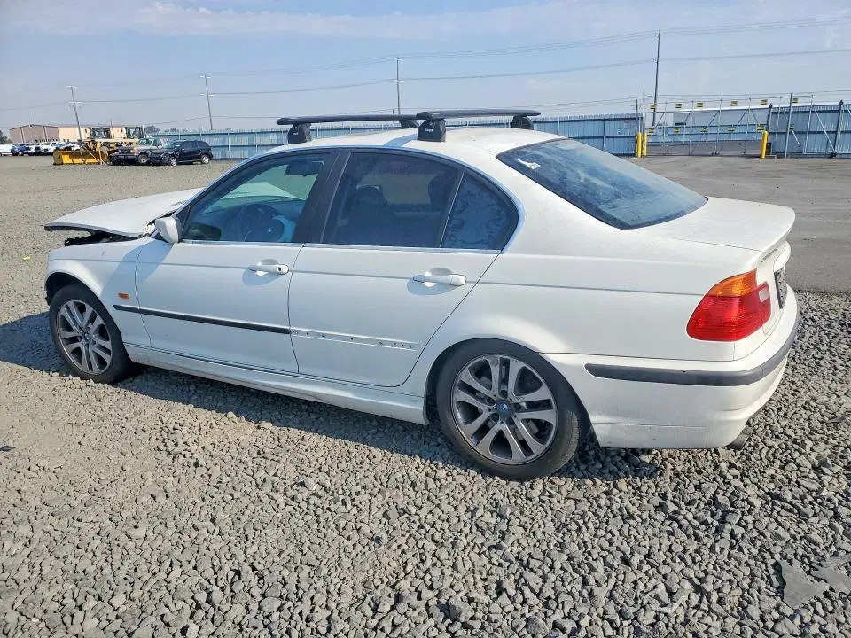 2001 BMW 330 VIN WBAAV53461JS96877 фото 2