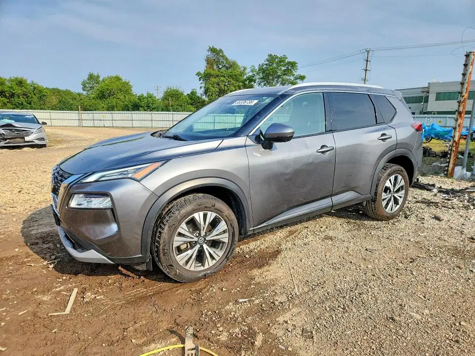 JN8AT3BB6MW228863 — 2021 Nissan Rogue, Передняя часть, фото до ремонта